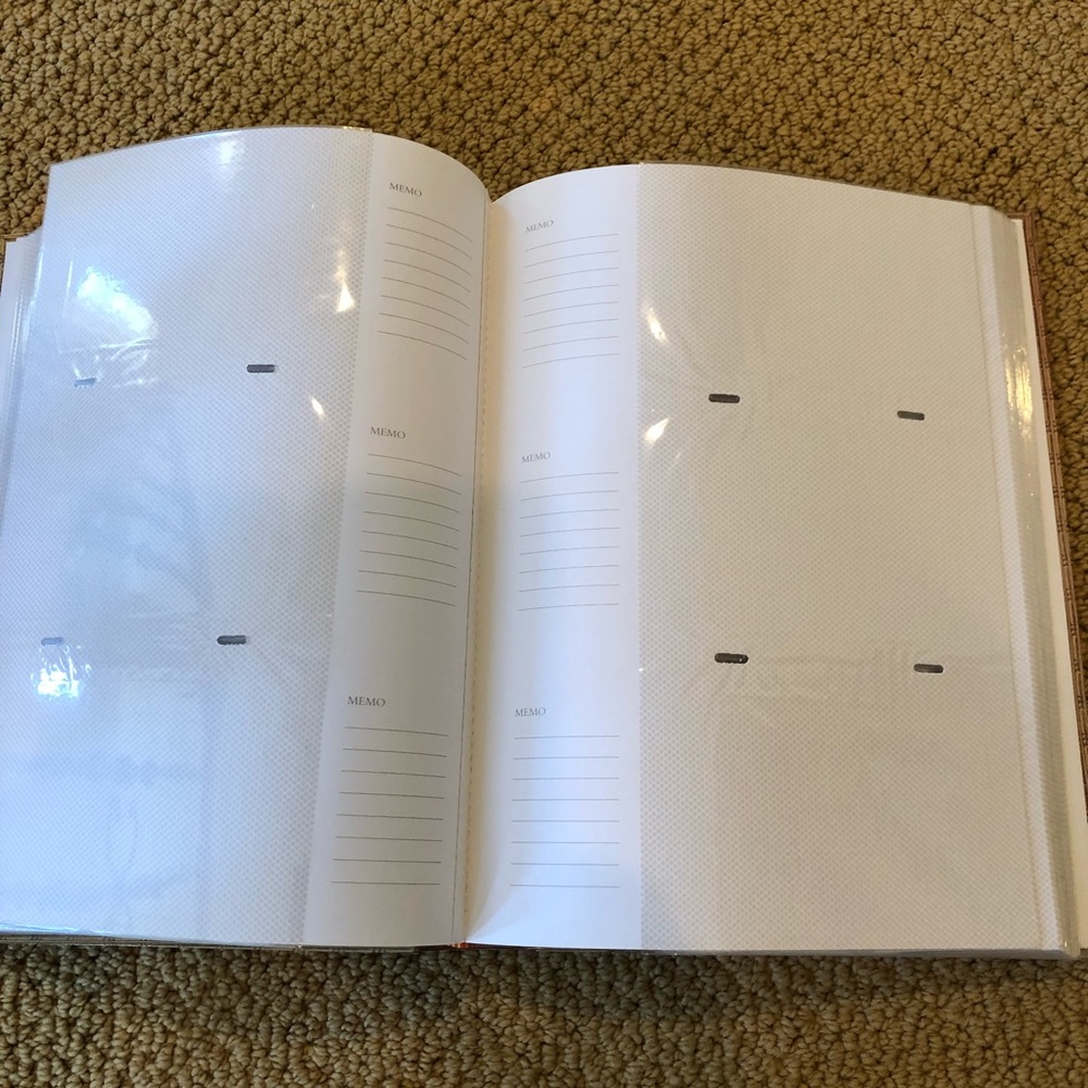 Vintage photo album for 4” x 6” photos. Good used condition - Picture 3 of 5